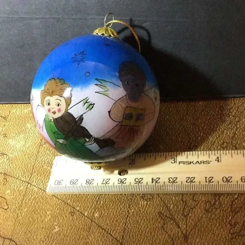 Ornament vintage hand painted little angel choir